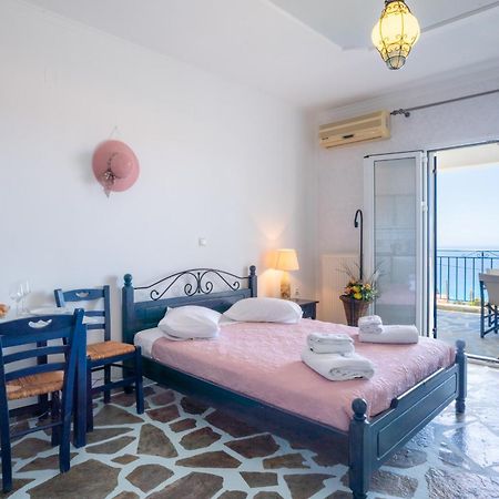 Sirines Aparthotel Vlachata ภายนอก รูปภาพ